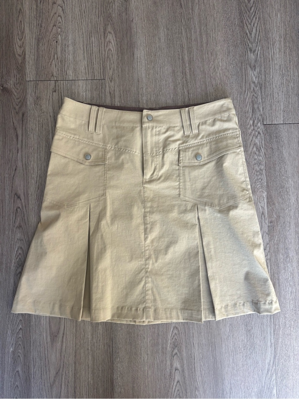 Athleta Pleated A-line Khaki Cargo Skirt